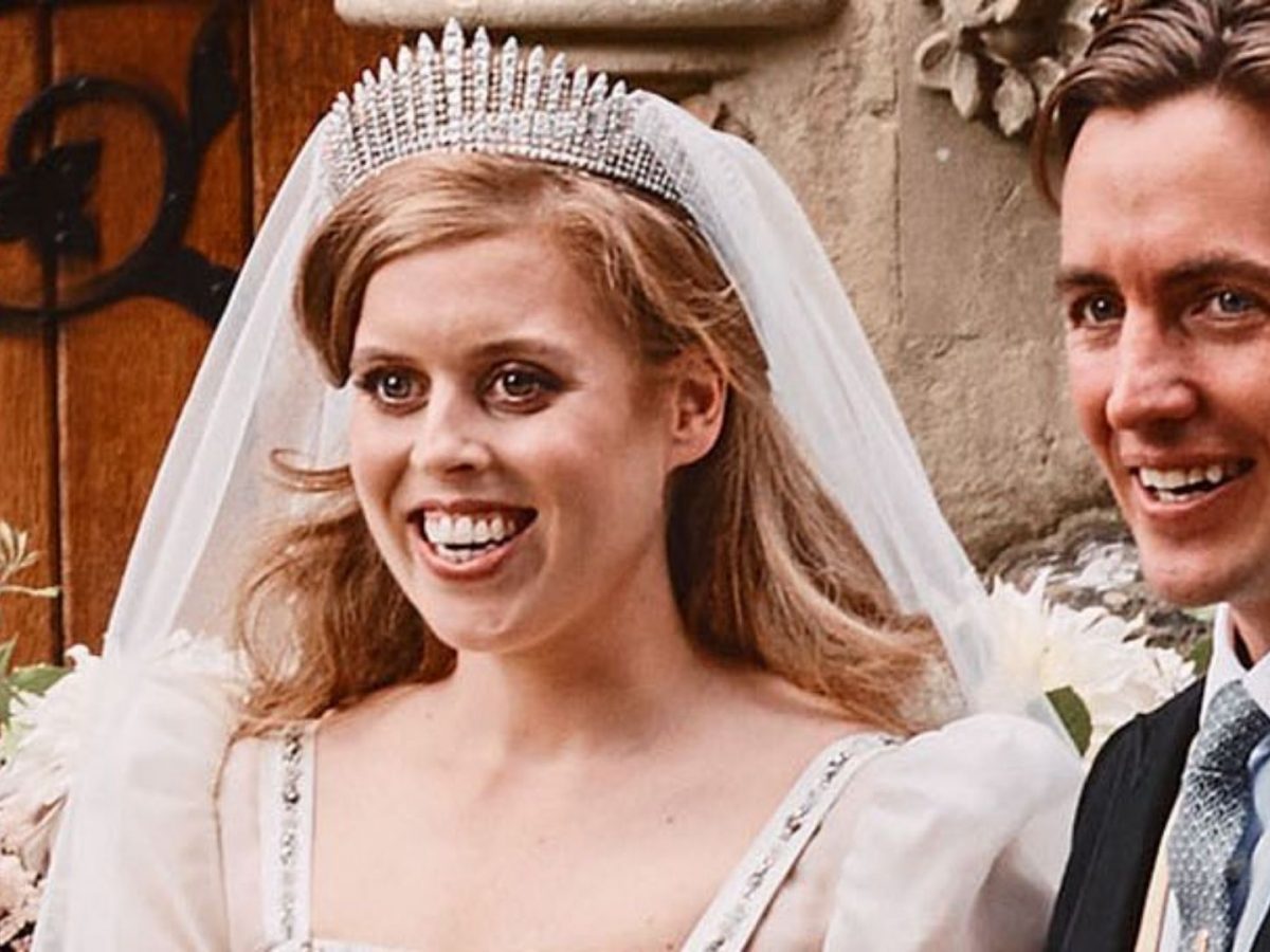 Princess Beatrice wedding dress every picture released so far