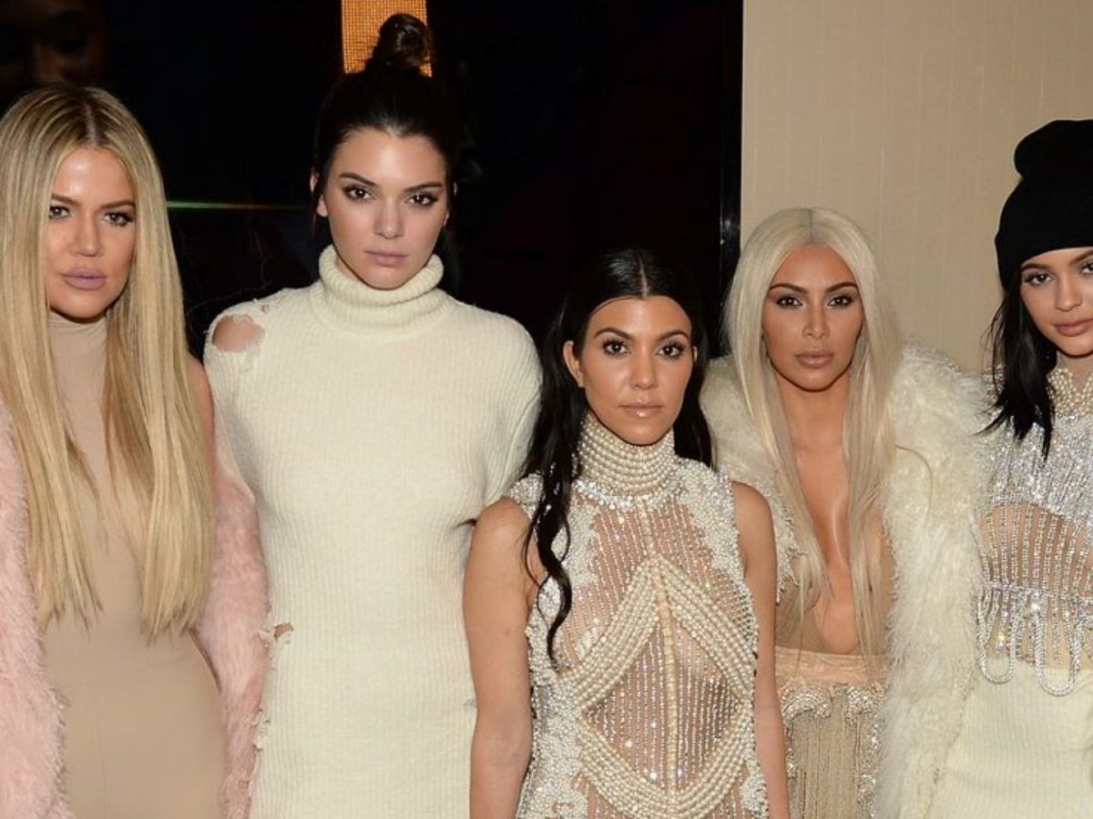 Kim Kardashian Has Just Announced That KUWTK Is Officially Ending ...