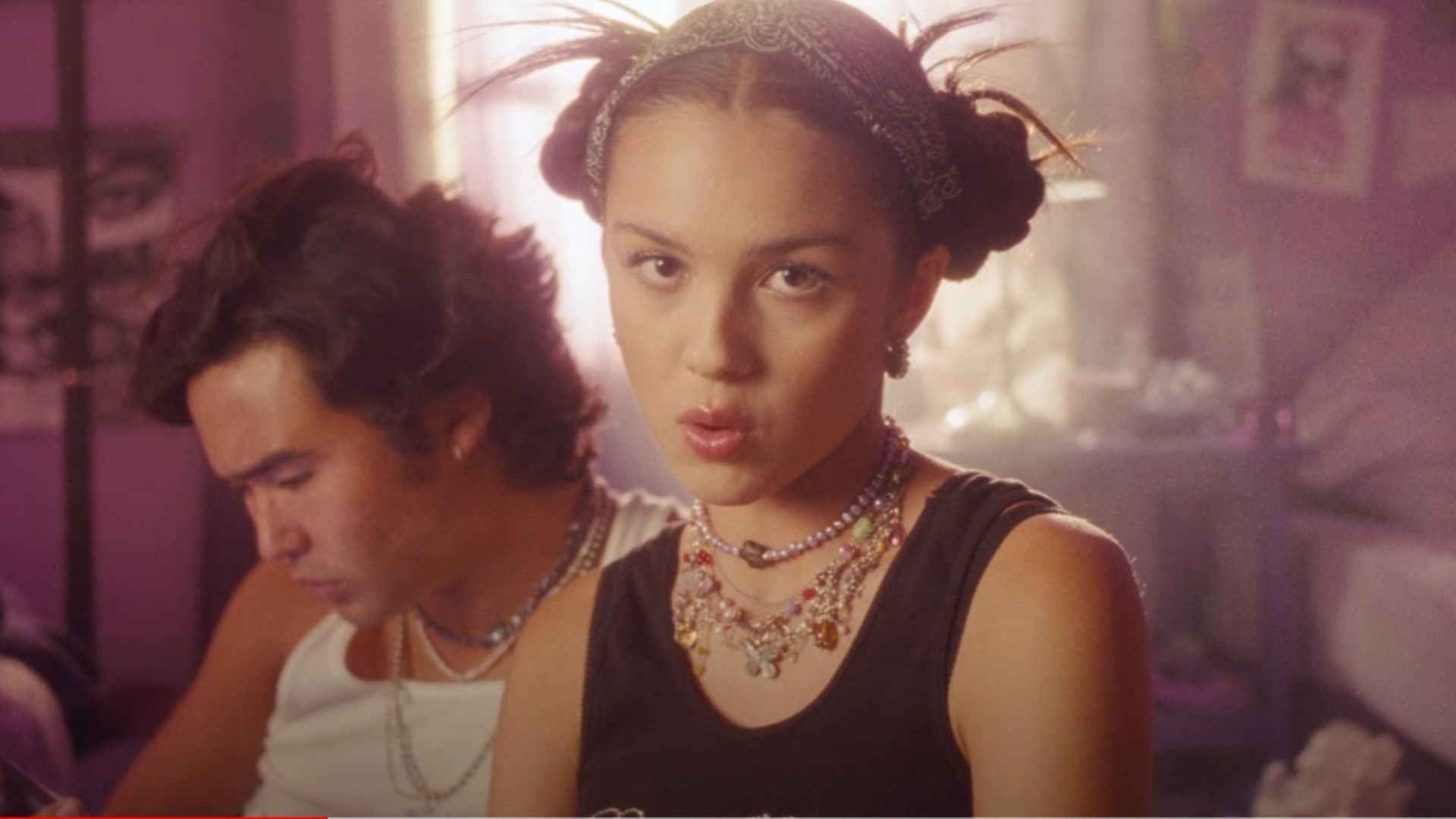 Olivia Rodrigo's 'brutal' music video is the stuff of our y2k dreams