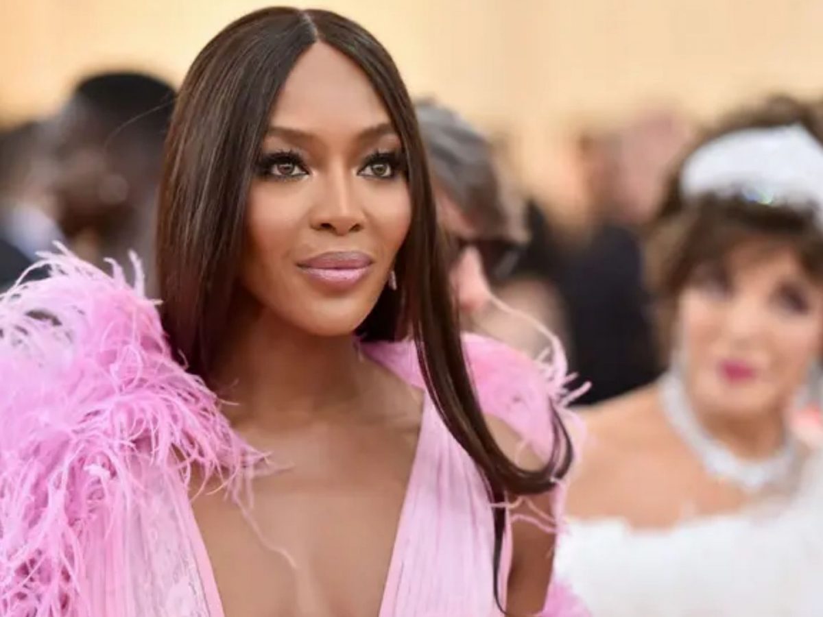 Naomi Campbell Pregnant News Photos And Videos On Naomi Campbell Pregnant Cosmopolitan Middle