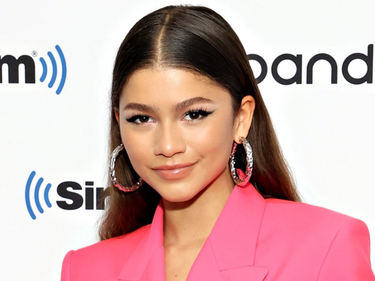 Zendaya wore a diamond ring and the internet kinda lost it ...