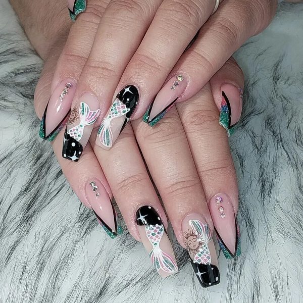 10 Mermaid nails that would make Ariel proud