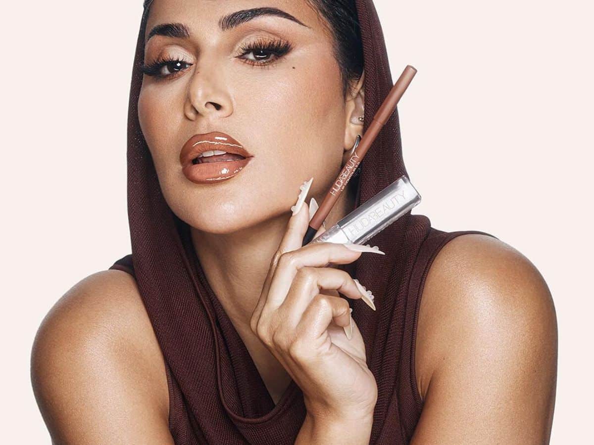 This isn't a highlighter - it's a blush gloss - new @hudabeauty