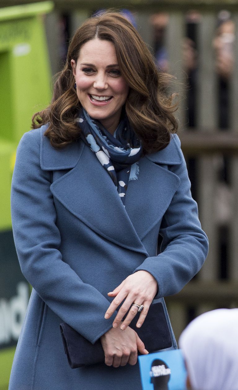 Why Kate Middleton Wasn't Wearing Her Engagement Ring Last Week ...