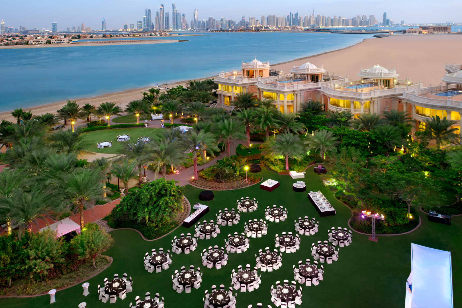 planning-a-grand-wedding-in-dubai-check-out-these-5-breath-takingly