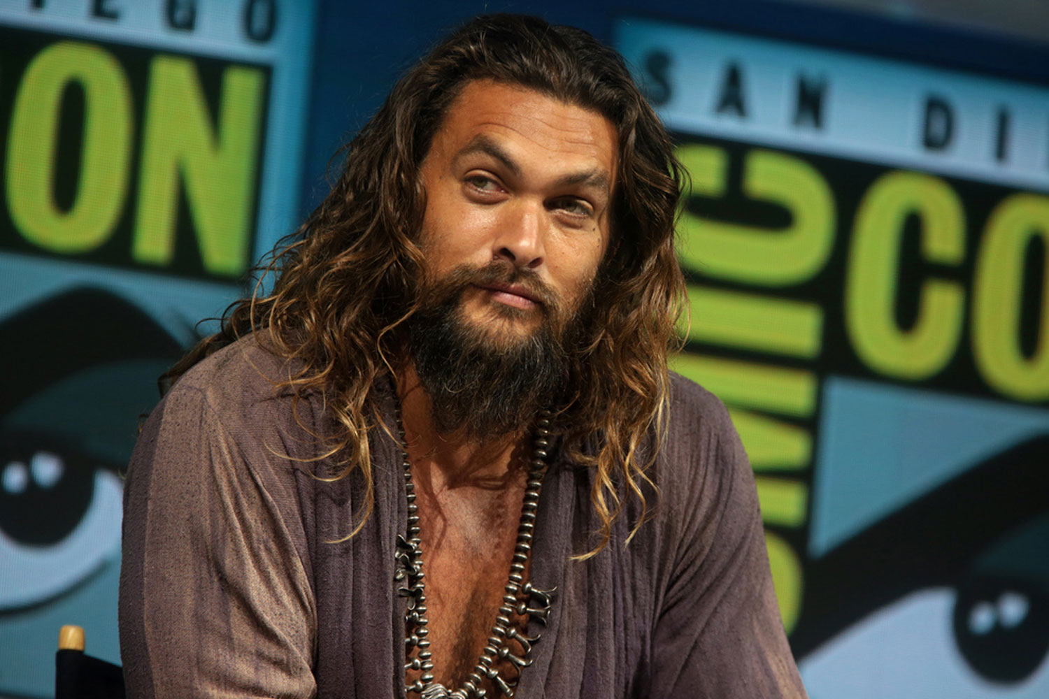 Meet Our Cosmo Guy Jason Momoa Celebs Cosmo Reports Cosmopolitan Middle East