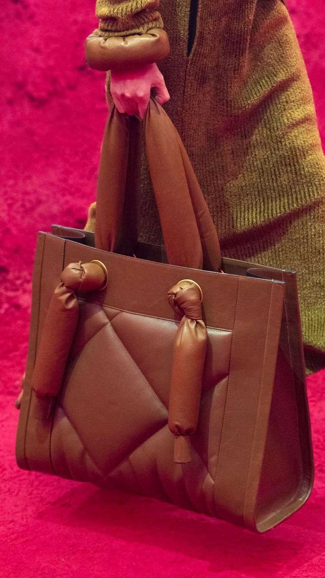 10 pretty autumn 2020 bag trends you should fill your closet with ...